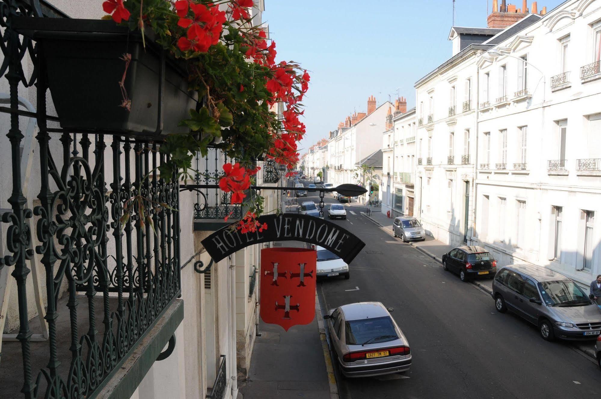 Les Chambres Du Vendome Tours Exterior foto